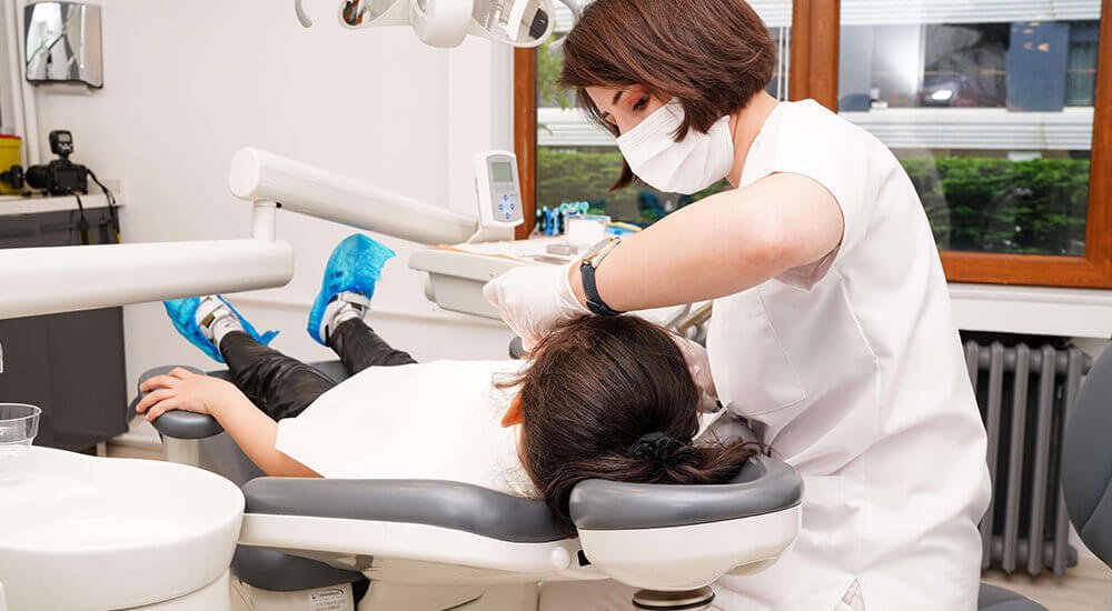 Emax & Empress Diş Nedir