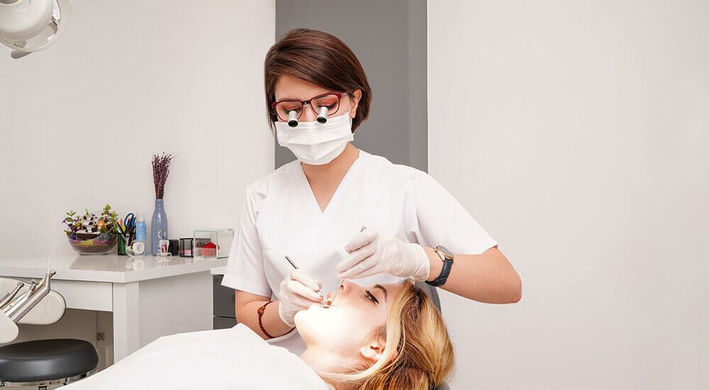 Porselen Diş Kaplama Nedir